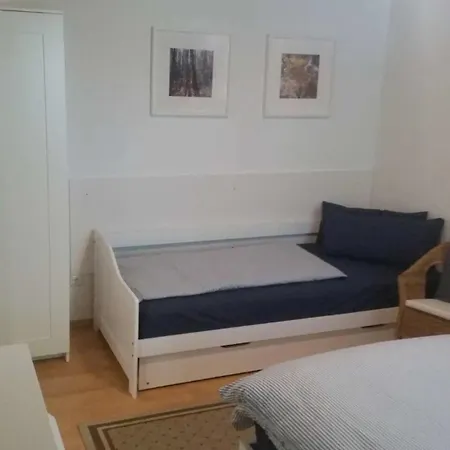 Apartment Am Wald Michendorf